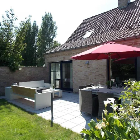 Sun Kissed In With Garden Sauna Diksmuide